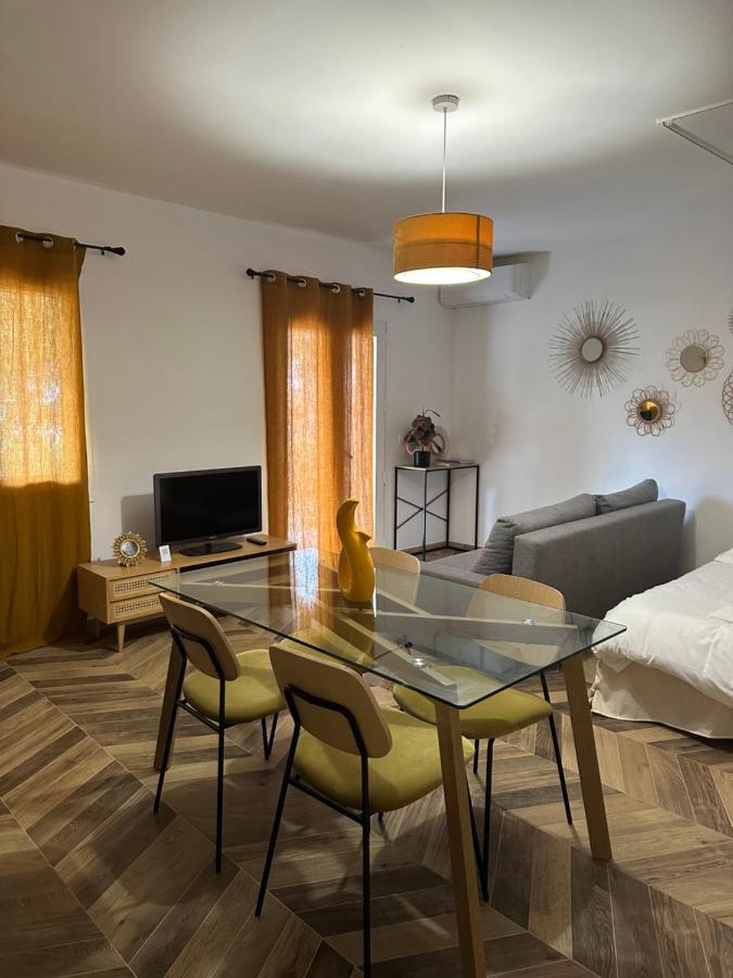 Residence Paolina Кальви Экстерьер фото